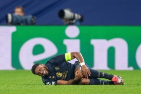 九游娱乐平台 -赛地聚焦——英超转会期热度飙升；波士顿凯尔特人远射贴柱；管理层满意；更衣室氛围转暖的简单介绍