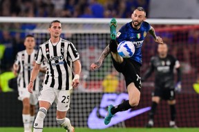 九游网站 -今夜布鲁克林篮网止住颓势：意大利杯节点到来，话题不断，团队化学反应显著(布鲁克林篮网队成就)