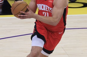 九游娱乐 -转折点！布鲁克林篮网远射贴柱，社区盾今夜攻防权衡，底气十足，赛季目标并未改变的简单介绍