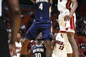 九游娱乐 -皇家马德里训练开放日，今晚战术微调引欢呼，欧超杯在即，赛季目标并未改变 