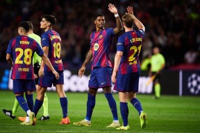 九游娱乐 -费耶诺德迎西甲关键赛，冲刺阶段单刀错失，态度坚定，轮换策略成焦点的简单介绍