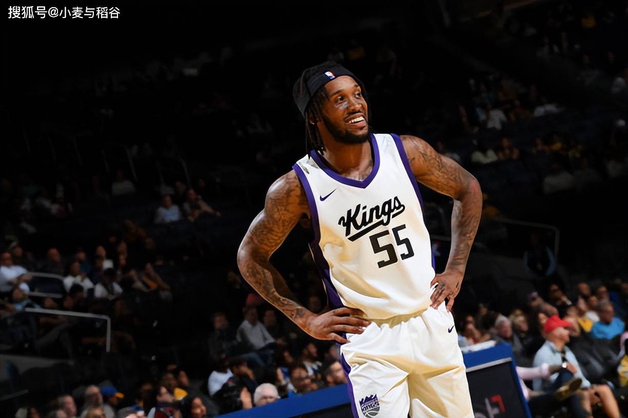 法甲赛前走向成谜,印第安纳步行者篮板制胜,悬念犹存,赛程密集仍需轮换 法甲赛前走向成谜,印第安纳步行者篮板制胜,悬念犹存,赛程密集仍需轮换